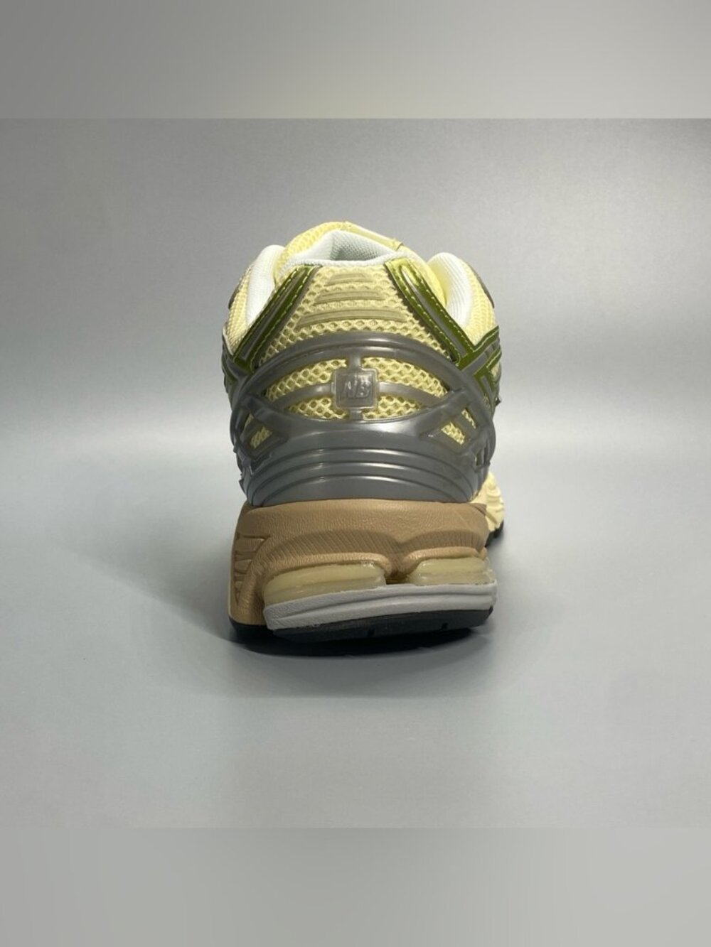 New Balance 1906R U1906RND Yellow Green Silver Beige Sneaker Mens 10.5 Womens 12 - Picture 7 of 10